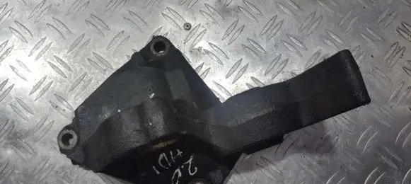 Peugeot 307 Engine mount bracket 9639592380 96391768