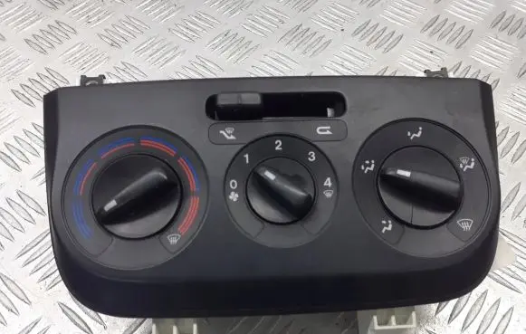 Fiat Linea Interior fan control switch 