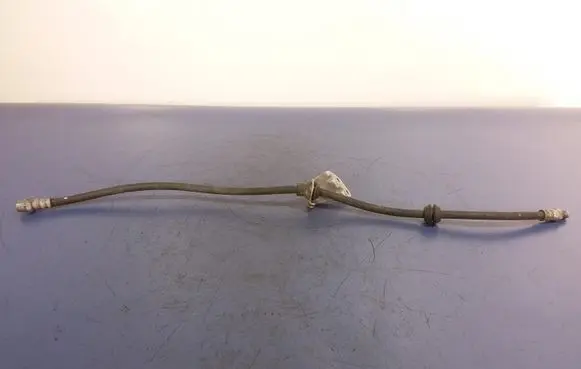 Brake vacuum hose/pipe