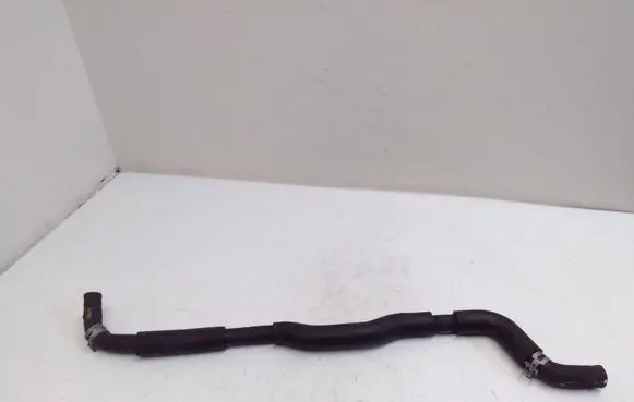 Toyota Prius (XW50) Engine coolant pipe/hose