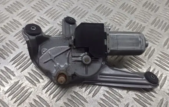 Toyota Avensis T250 Wiper motor 85130-05100