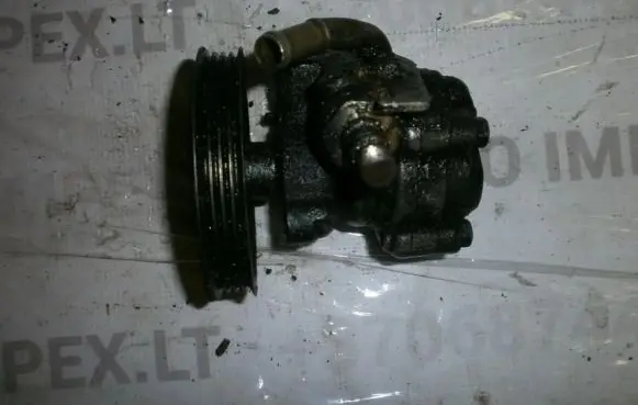 Mitsubishi Lancer Power steering pump