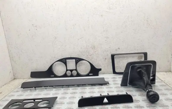 Volkswagen PASSAT B6 Dashboard trim 3C1858335AM 3C0858069M
