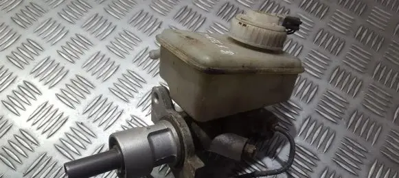 Opel Omega B1 Master brake cylinder 1636