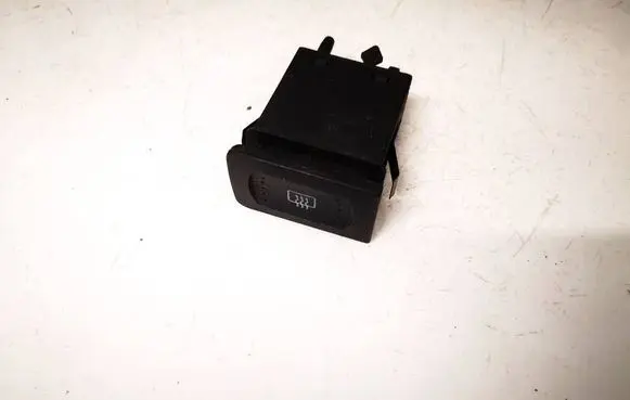 Volkswagen Golf IV Windscreen/window heater switch 1J0959621C