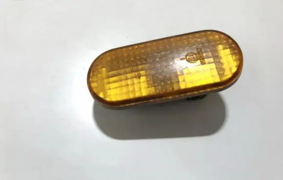 Volkswagen Golf III Front fender indicator light 3a0949117a