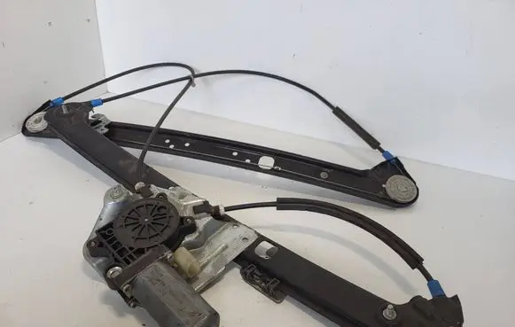BMW X5 E53 Front door window regulator with motor 8243804