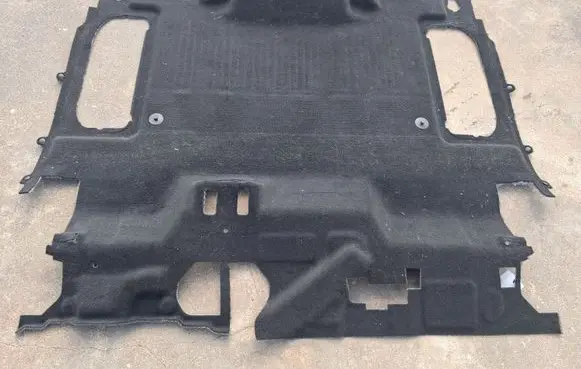 Ram 1500 Rear floor carpet liner 6VV051X7AA P6VV051X7AA