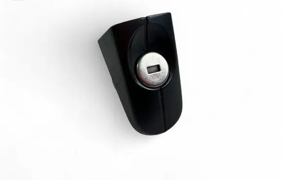 Ford Kuga I Front door lock