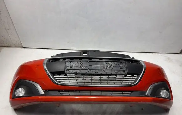 Peugeot 208 I Front bumper 9810513777 1604996X