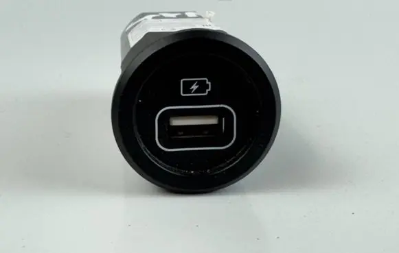 Hyundai Santa Fe USB socket connector 96125S1200