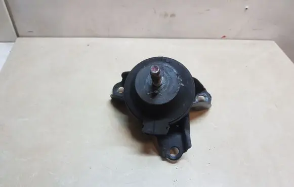 Hyundai Tucson LM Engine mount bracket