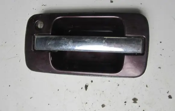 Opel Monterey Front door exterior handle