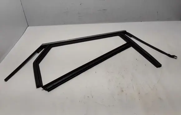 Rear door trim (molding)
