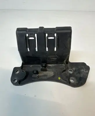 Peugeot 308 Other engine bay part 9805235980