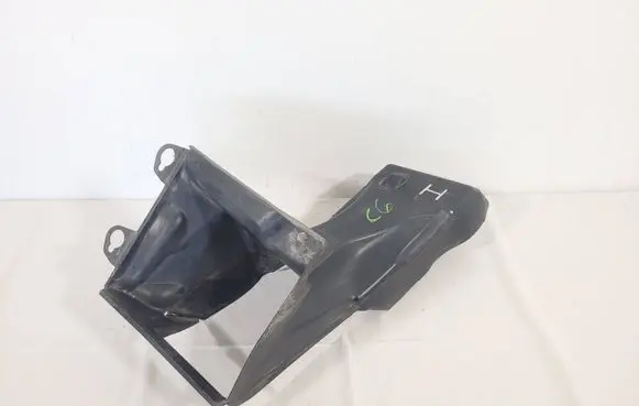 Audi A6 S6 C6 4F Intercooler air guide/duct channel 4F0145333D