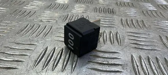 Skoda Superb B6 (3T) Other relay 7M0951253A