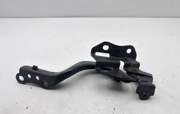 Toyota Auris E180 Engine bonnet/hood hinges 