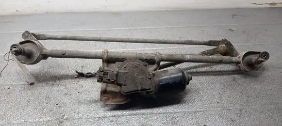 Chevrolet PT Cruiser Front wiper linkage 