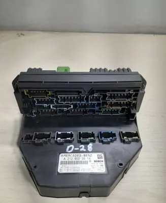 Mercedes-Benz E C207 W207 SAM control unit A2129003614 A2129020706 A2129015304