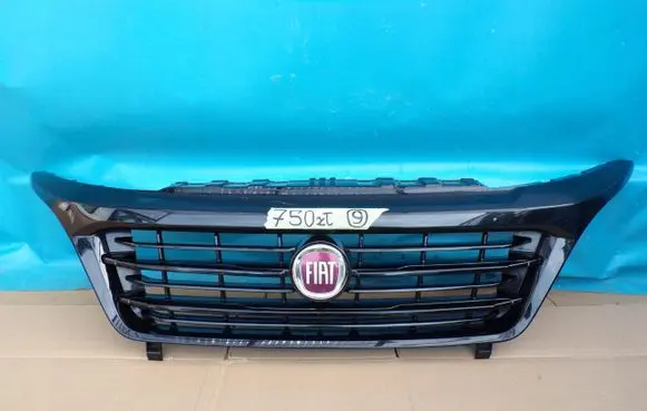 Fiat Ducato Front bumper upper radiator grill 1318386070