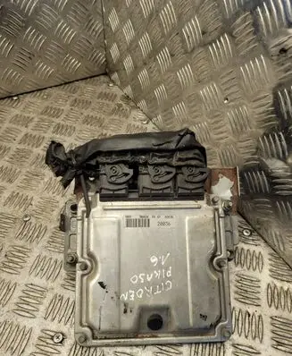Citroen Xsara Picasso Engine control unit/module EDC15 6NA2X 20036