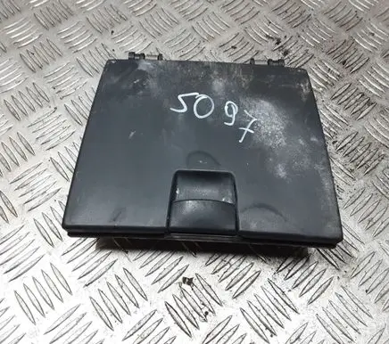 Hyundai Santa Fe Glove box 847452B000