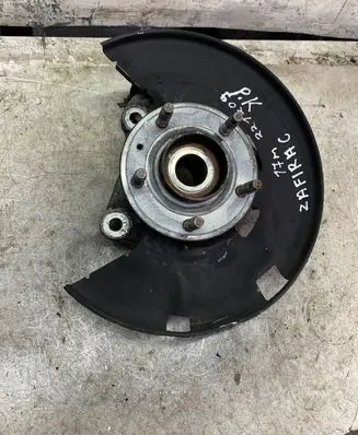 Opel Zafira C Front wheel hub