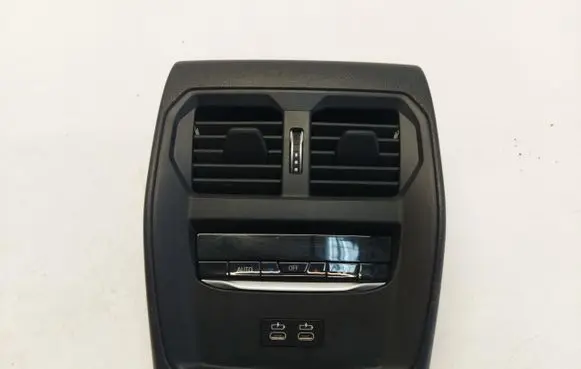 BMW 4 G22 G23 G24 G26 Rear air vent grill 5a3bbf4