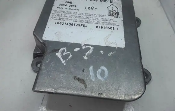 Volkswagen PASSAT B5 Airbag control unit/module 6Q0909605B 5WK2869
