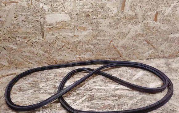 Nissan 240ZX, 280ZX, 300ZX Trunk rubber seal (body) 