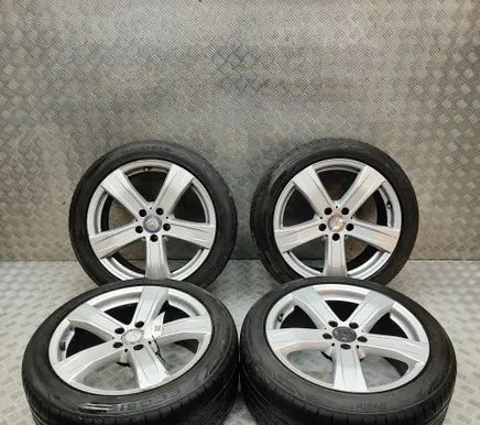 Mercedes-Benz E W213 R18 alloy rim A2214015102