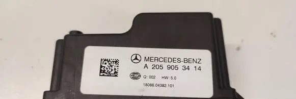 Mercedes-Benz GLC C253 Voltage converter/converter module A2059053414