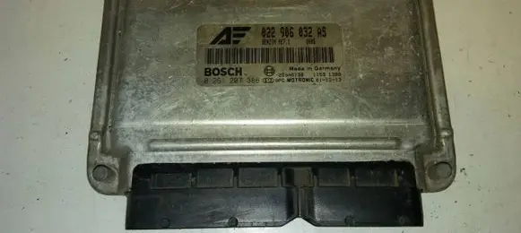 Volkswagen Sharan Engine control unit/module 022906032AS 26SA8139 0261207386