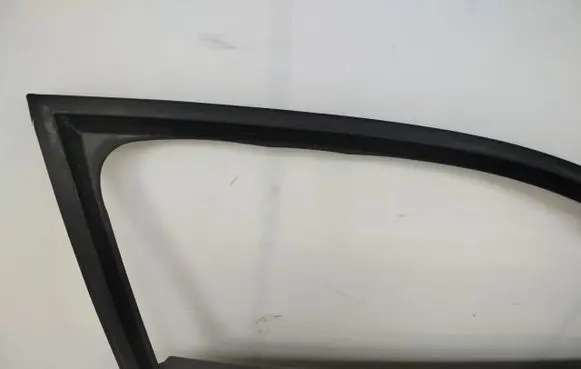 Mercedes-Benz B W245 Front door 42R27