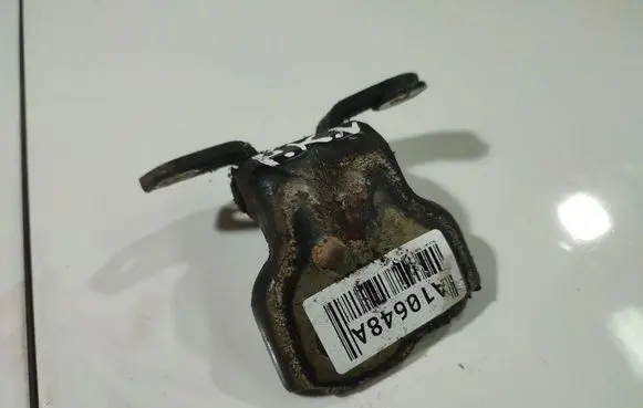 Suzuki Ignis Front door upper hinge 