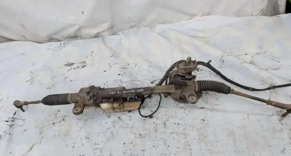 Volkswagen PASSAT B7 Steering rack 3AB423050E