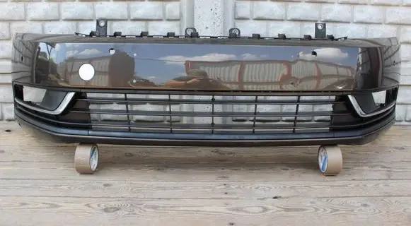 Volkswagen PASSAT B7 Front bumper 3AA807221