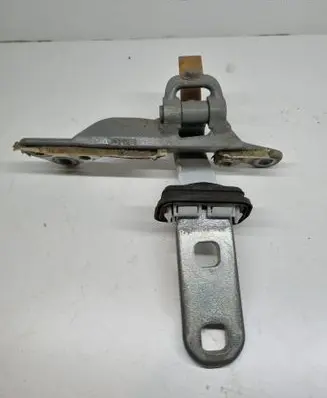 BMW X6 E71 Tailgate/trunk/boot hinge 7175829