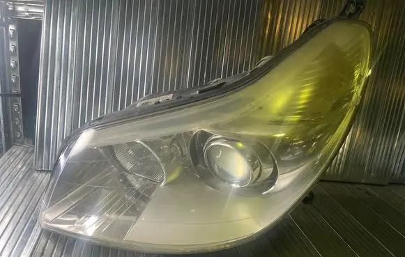 Citroen C5 Headlight/headlamp 9650115480 89009363