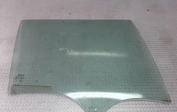 Renault Laguna II Rear door window glass