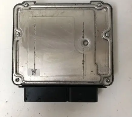 Opel Insignia A Engine control unit/module 0281015774 55573539 55573560