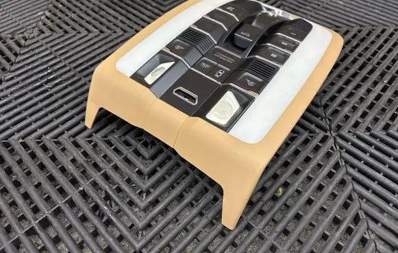 Porsche Panamera (970) Front seat light 7PP035711A