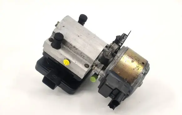 Citroen C5 Air suspension compressor/pump 963671388000 9636715980