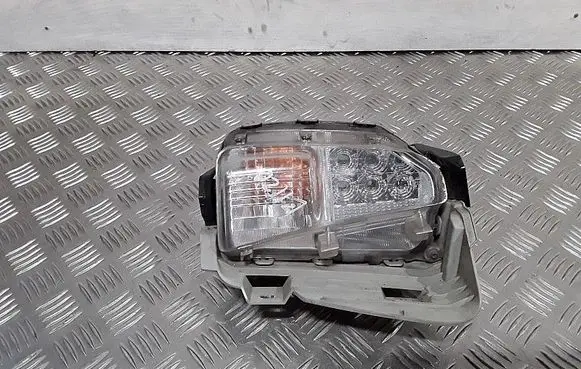 Toyota Prius (XW30) LED Daytime headlight koito4754