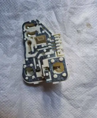 BMW 3 E90 E91 Tail light bulb cover holder 7211213