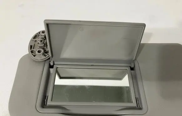 Toyota Auris E180 Sun visor
