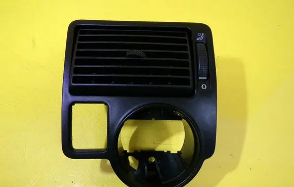 Volkswagen Golf IV Dashboard side air vent grill/cover trim 1J1815715A