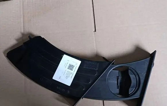 BMW 5 E60 E61 Cup holder 314310100