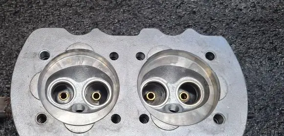 Volkswagen Beetle 1200 Engine head 113101373